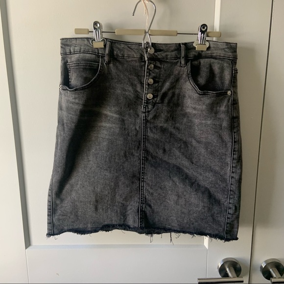 Dynamite Jean skirt